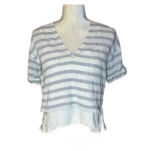 ⭐️ 3 For $15 Zara Striped Gray V-Neck Women's Top